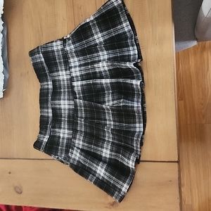 Abercrombie Kids Girls Plaid Skort